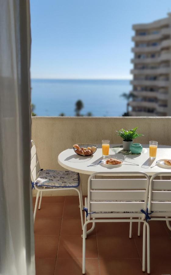 El Estudio De La Playa Benalbeach Holidays Deluxe Benalmadena Exterior photo