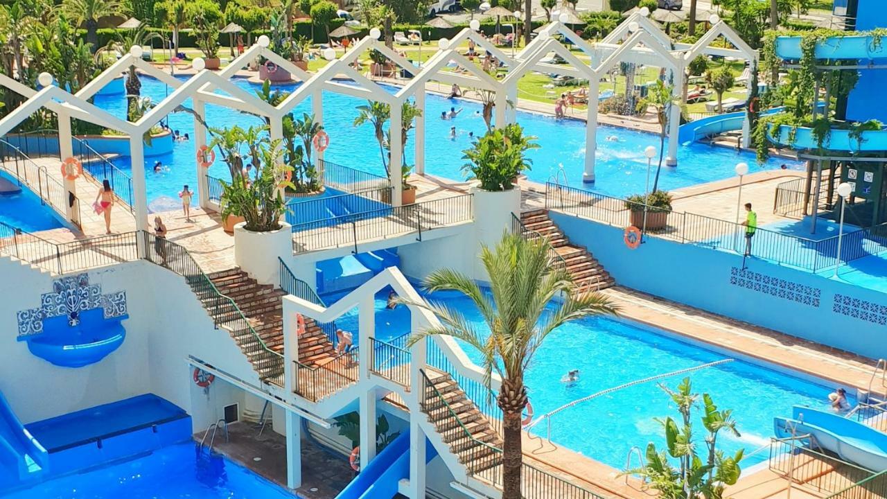 El Estudio De La Playa Benalbeach Holidays Deluxe Benalmadena Exterior photo