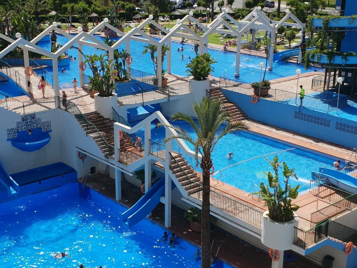 El Estudio De La Playa Benalbeach Holidays Deluxe Benalmadena Exterior photo